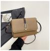 Bolsa Quadrada Pequena para Mulheres 2025 Novo Estilo Bolsa de Ombro Transversal Feminina Bolsa Feminina da Moda Splicing Fashion Bolsa para Mães de Meia Idade