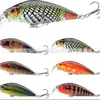 Una Variedad de Señuelos de Pesca Incluyendo Señuelos Minnow Hundidos de Boca Larga para Pesca en Agua Dulce y Lanzamiento a Larga Distancia