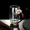 Atacado do Fabricante Esmalte Estilo Europeu Copo de Água de Vidro Novo Modelo para Mulheres Alto Valor Estético Copo de Chá com Flores para Casa Presente de Bem-Estar