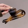 Novedad Primavera y Verano 2025 Estilo de Gama Alta Pinza para el Cabello Color Café con Leche Pinza de Tiburón Linda Pinza para el Cabello Accesorios para el Cabello para Mujeres