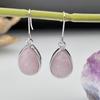 Rongyu Moda Bohemia Pendientes de Cristal Rosa Piedra Natural Estilo Japonés y Coreano Pendientes Diarios Simples con Gema en Forma de Gota