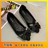 Zapatos Planos de Moda Estilo Coreano para Mujer de Estatura Baja que Realzan la Altura, con un Diseño Elegante y Único para el Uso Diario, Nuevo Modelo 2025
