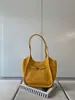 Bolso Tote Nuevo Otoño e Invierno 2025, Piel de Vaca de Primera Capa, Bolso de Hombro de Gran Capacidad, Bolso Versátil Multicolor para Viajes Diarios, Al por Mayor en Stock