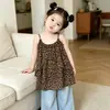 Vestido de Verano con Tirantes de Gasa para Bebé Niña 2026 Nuevo Estilo Coreano Vestido con Estampado de Leopardo para Niñas Vestido Dulce con Tirantes para Niña Tendencia de Vacaciones