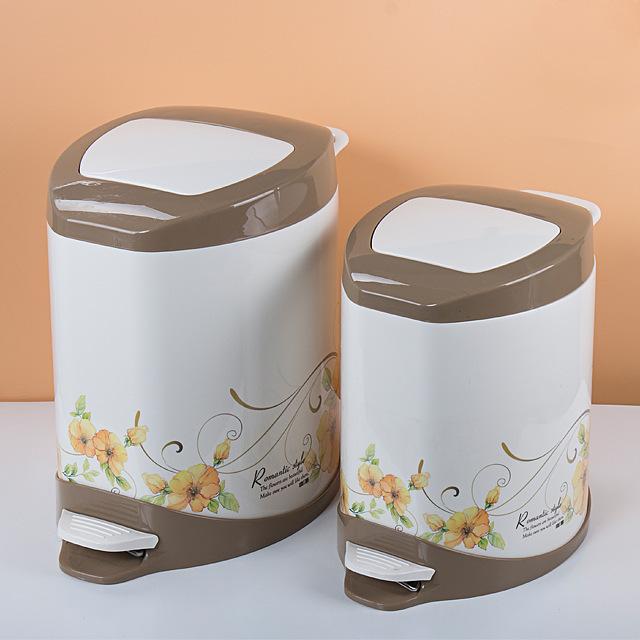 垃圾桶家用带盖客厅创意卫生间厕所大号厨房简约高档踏式拉圾筒