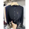 Cardigan de Tricô com Ponto Trançado, Gola Redonda, Manga Longa, Bordado de Nicho da Moda para Mulheres, Nova Peça Versátil, Emagrecedora e Tendência para Este Outono