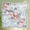 Lenço de Seda 90cm para Mulheres, Lenço Quadrado de Cetim com Toque de Luxo, Moda Coreana Versátil Lenço de Pescoço Profissional, Touca, Xale Estampado Vintage