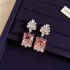 Pendientes cuadrados de flor de circonita cúbica rosa transfronterizos europeos y americanos, pendientes lujosos y de estilo corte vintage, joyería delicada y de alta gama