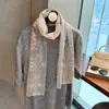 Lenço de Seda Longo com Renda Artística Estilo Coreano, Fino e Respirável, com Toque de Luxo, Lenço de Pescoço para Roupas de Exterior e Proteção do Pescoço