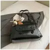 Bolso Tote de Cadena de Alta Gama con Textura de Moda de Gran Capacidad para Mujer 2026 Nuevo de Moda Elegante Bolso de Hombro para Viaje