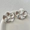 Pendientes de perlas de hoja de ginkgo, ligeros, de lujo, de alta gama, a la moda, combinables con todo, con personalidad y temperamento.
