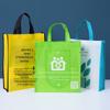 Bolsas TNT em Estoque, Personalizáveis, Modernas, Sacolas de Presente Simples, Sacolas Tote para Roupas, Atacado de TNT, Laminadas, Pedidos Originais de Exportação