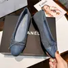 Zapatos Planos de Ballet para Mujer, Estilo Nuevo, con Lazo de Nudo, Bloques de Color, Punta Redonda Poco Profunda, Suela Suave, Versátiles, con Acabado de Alta Gama