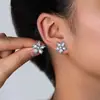 Pendientes de aleación huecos con forma de flor de cinco pétalos, dulces y elegantes, estilo coreano, diseño moderno y de alta gama, pendientes versátiles para mujer