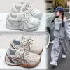 Zapatos Deportivos Transpirables Antideslizantes de Doble Malla para Niños 2026 Primavera/Verano Nuevos Zapatos Casuales Ligeros para Correr para Niños y Niñas