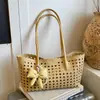Bolso tipo cesta hueco de gran capacidad, moderno y personalizado transfronterizo, bolso de hombro tipo tote de alto valor, bolso de axila