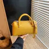 Bolsas Tendência Populares Transfronteiriças para Mulheres 2026 Nova Bolsa de Mão Super Quente Bolsa Almofada Bolsa de Ombro Transversal Versátil Estilosa