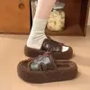 Estilo vacacional playa soleada brisa marina refrescantes pantuflas gratis zapatos de mujer 2024 estilo popular cómodos modernos a la moda versátiles