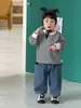 Roupas de Outono para Crianças Estilo Coreano Roupas Infantis Estilo Outono Roupas para Bebê Menino 2026 Nova Blusa de Moletom Listrada e Jeans para Meninos