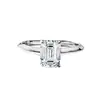 Anillo de Plata de Ley 925 para Mujer, Anillo Pequeño Cuadrado 6x8 con Diamante Corte Esmeralda, Anillo de Boda, Clásico de Cuatro Garras, Estilo de Nicho de Lujo Ligero