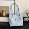 Atacado Novo Nicho Popular Bolsa de Ombro Tote para o Dia a Dia Bolsa Borboleta Moda Estética Casual Versátil Bolsa de Mão em Couro Macio