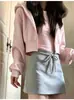 Conjunto de jaqueta moletom curta rosa ombro a ombro e saia para mulheres, novo conjunto esportivo casual estilo coreano para o início do outono