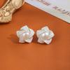 Brincos de madrepérola naturais explosivos de água doce S925 Prata Agulha Luz Luxo Moda Alto Sentido Estilo INS Brincos elegantes