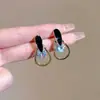 Brincos Elegantes de Moda Estilo Coreano Gota d'Água com Zircônia, Brincos de Tarraxa Geométricos Versáteis de Alta Qualidade para Mulheres, Acessórios de Orelha Tendência de Luxo Leve