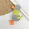 Llavero de muñeca colgante lindo de peluche ¡vamos! Pato muñeca fea linda colgante de mochila adornos de sobre rojo de la red ins