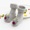 Calcetines de Navidad para Niños Invierno Espesos Calcetines de Toalla con Vuelta Calcetines para Bebés y Niños Pequeños Calcetines de Regalo Muñeco de Felpa