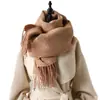 Estilo Novo Outono e Inverno Xadrez Artístico Areia Fina Imitação de Caxemira Lenço Xale para Homens e Mulheres, Quente e Fashionável Lenço com Franjas para o Dia a Dia