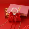 Bolsa Pequeña Roja de Año Nuevo Celebridad de Internet Bolso Cruzado de Princesa Pequeño Fragante Moda Estilo Extranjero Bolsa Linda de Niña Venta al por Mayor