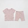 Roupas Estilo Coreano para Bebês e Crianças Pequenas, Calças Cool de Cinco Quartos, Conjunto de Roupas de Casa de Manga Curta, Conjunto de Duas Peças Respirável com Desenho para Bebê de Verão
