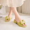 Nuevas y populares zapatillas de mujer con cuña estilo francés, elegantes y con estilo, adecuadas para usar al aire libre, en el trabajo y para el uso diario en verano, con suelas gruesas y resistentes al desgaste
