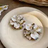 Brincos de Flor com Contas de Vidro Agulha de Prata, Moda Simples, Brincos de Luxo Leve de Alta Qualidade, Acessórios de Orelha Elegantes com Design Único