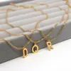 Versão Coreana Acessórios de Design de Nicho Colar com 26 Letras em Inglês para Mulheres Pingente de Aço Inoxidável Colar de Clavícula de Aço Titânio Venda por Atacado