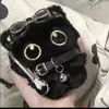 Muñeco de Peluche de Gato Negro de Ojos Grandes y Pez Pequeño Lindo y Lindo Colgante para Bolso de Pareja Llavero Creativo de Manzana y Gatito Negro