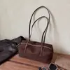 Bolso Cruzado Retro de Gamuza de un Solo Hombro para Mujer 2026 Otoño Nuevo Bolso de Mano Sencillo y Ligero Bolso de Hombro para el Trabajo