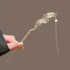 Pinza para el pelo de metal con forma de pluma, genial y única, para mujer; pinza de alta gama con borlas para la parte trasera de la cabeza; nuevo pinza para recogido estilo chino
