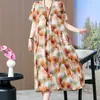 Novo Vestido de Verão Solto e Elegante para Mães Jovens com Barra Larga Saia Estampada de Comprimento Médio Tamanho Grande Manga Curta Saia de Praia