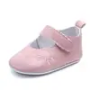 Comercio exterior al por mayor protección ambiental bordado PU zapatos de bebé 0-1 años zapatos de bebé para niños pequeños 1650