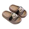 Pantuflas de EVA con tacto suave para mujer, sandalias de verano de dibujos animados lindas antideslizantes para interior, baño, con suela gruesa, sandalias para bebé