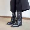 Versión de Cuero Suave 2026 Hebilla de Cinturón Moda Estilo Coreano Nuevo Botas de Motocicleta Zapatos de Mujer Botas de Media Caña Puntiagudas Negras Botas Cómodas para Mujer