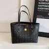 Bolso de hombro tipo cubo de gran capacidad transfronterizo, nuevo bolso tote de moda vintage para mujer, bolso tipo cesta versátil para el trabajo, suave