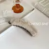Nuevos Accesorios para el Cabello Pinza de Plátano de Imitación de Pelo de Visón para Otoño e Invierno, Pinza Agarradora para la Parte Posterior de la Cabeza, Tocado, Felpa de Moda y de Gama Alta