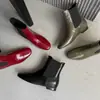 Estilo duradouro~Botas Chelsea de couro tricolor, versáteis e estilosas, de salto baixo, para calçar sem cadarço, de cano curto