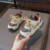 Zapatos para Caminar de Bebé 2026 Nuevo Estilo Primavera y Otoño Zapatos Deportivos Infantiles de Suela Blanda Antideslizantes Estilo Coreano Zapatos Casuales para Correr para Niños y Niñas
