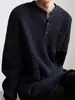Suéter de Tricô Pulôver Masculino com Gola Redonda Design Jacquard com Meio Botão 2025 Outono e Inverno Novo Top Tendência para o Trabalho