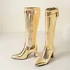 Botas de cuero de tacón grueso dorado, versátiles para otoño e invierno, botas de moda talla grande, punta fina, suela de goma, antideslizantes, cierre lateral, botas de tacón alto para mujer