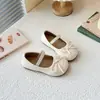 Sapatos de Princesa Estilo Coreano para Meninas, Novos Modelos de Primavera e Outono, Sapatilhas de Solado Macio para Meninas Pequenas, Sapatos de Couro Estilosos para Crianças para Apresentações